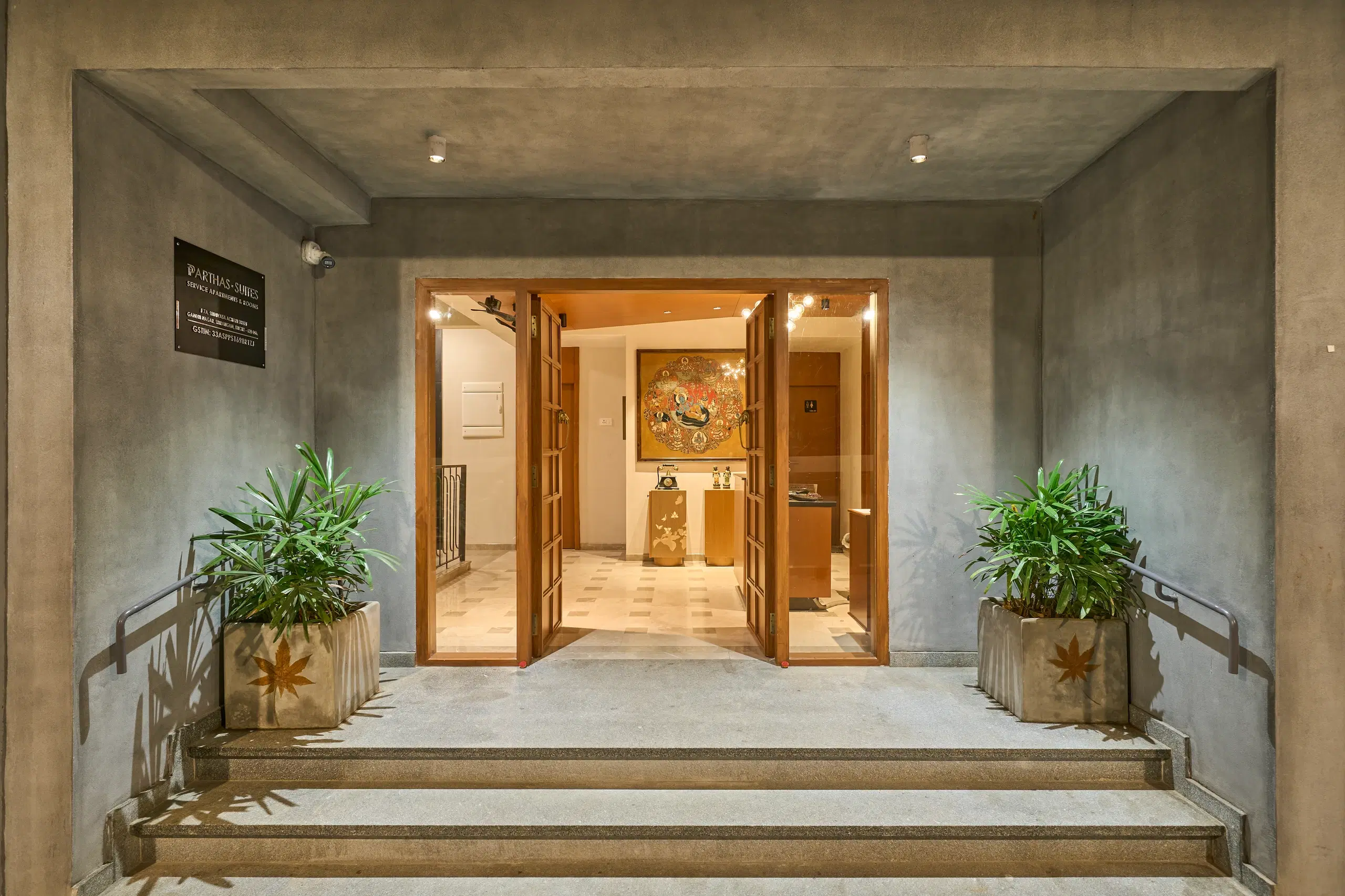 Parthas Suites7370