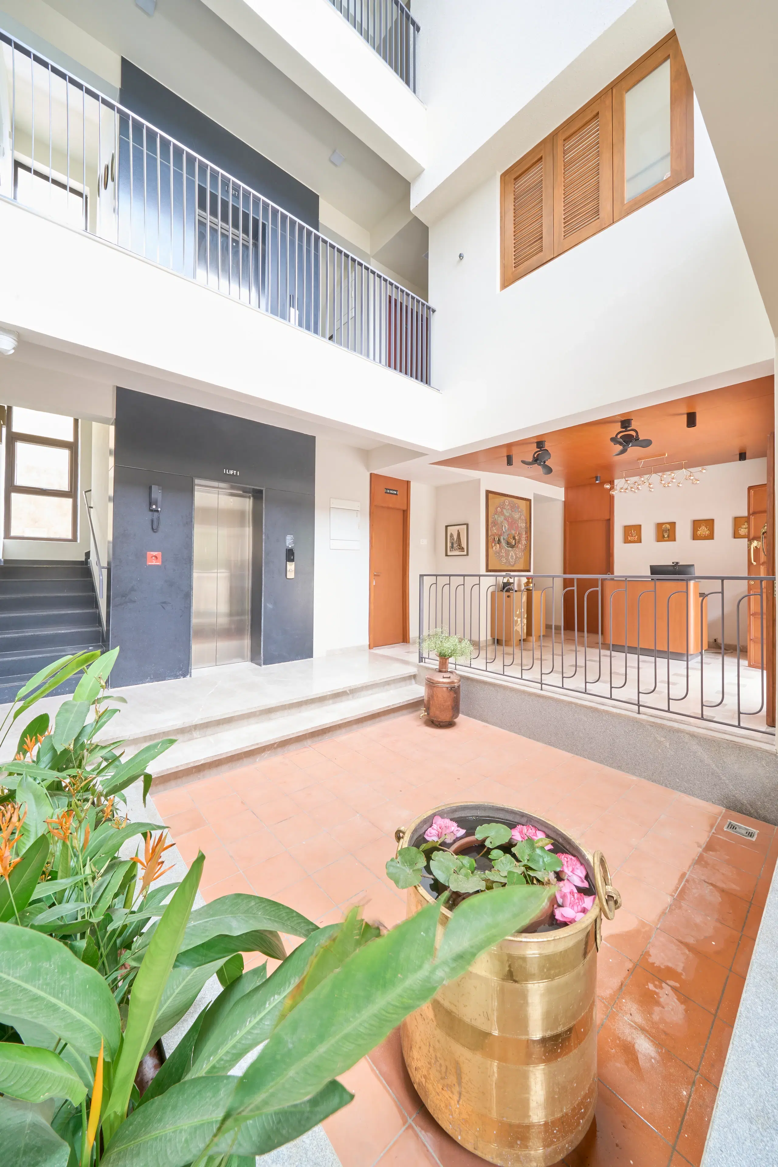 Parthas Suites7534