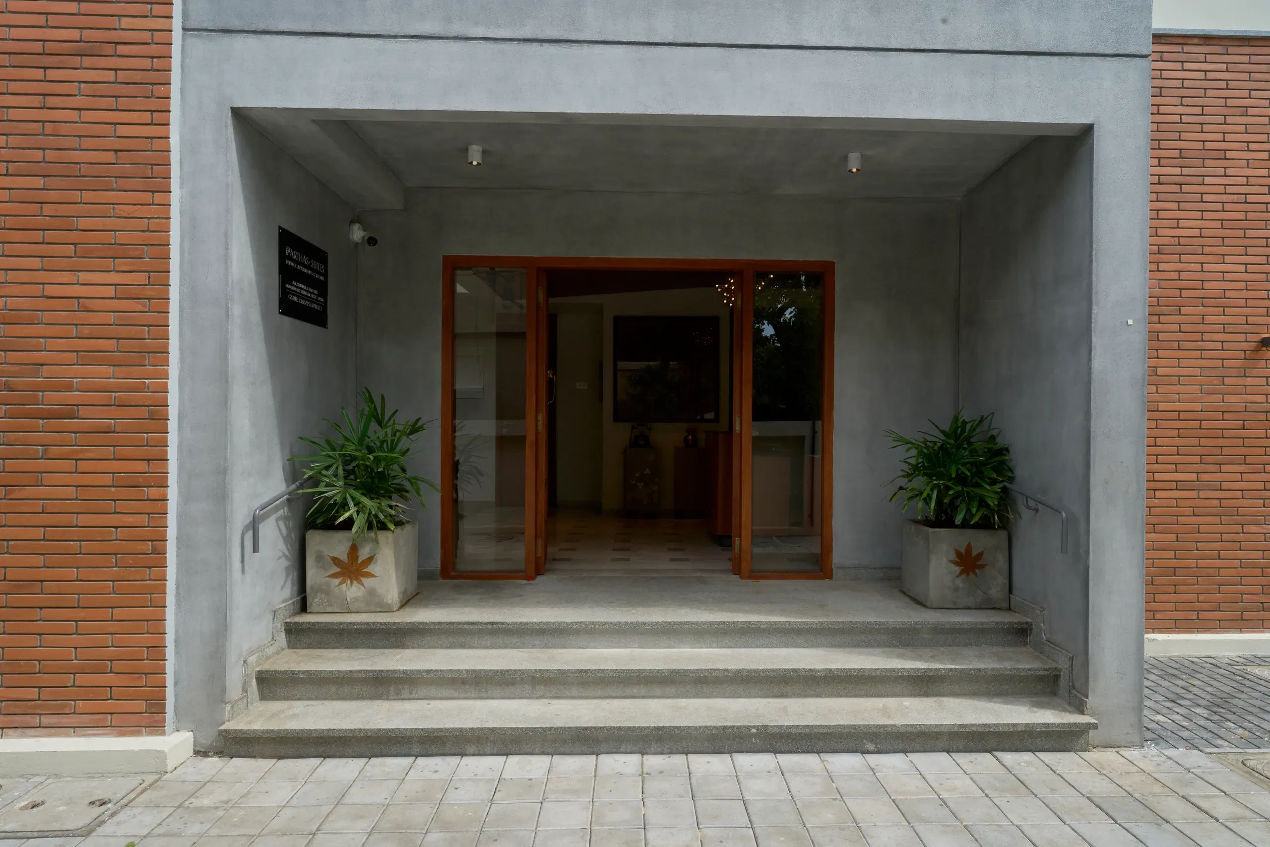 Parthas Suites7535